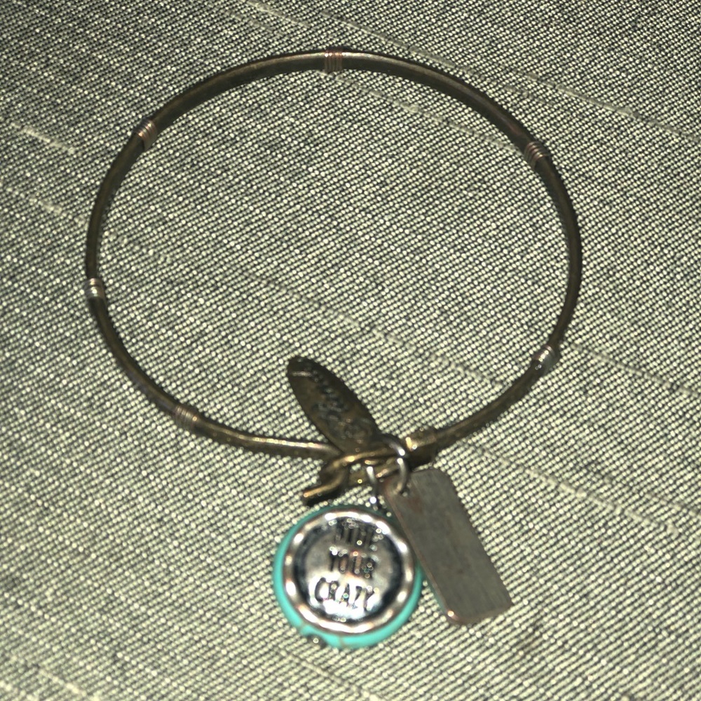 Plunder bracelet